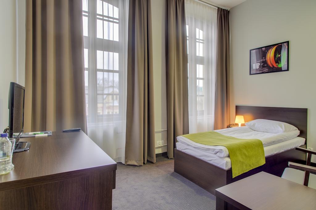 Hotel Grepielnia Bílsko-Bělá Pokoj fotografie